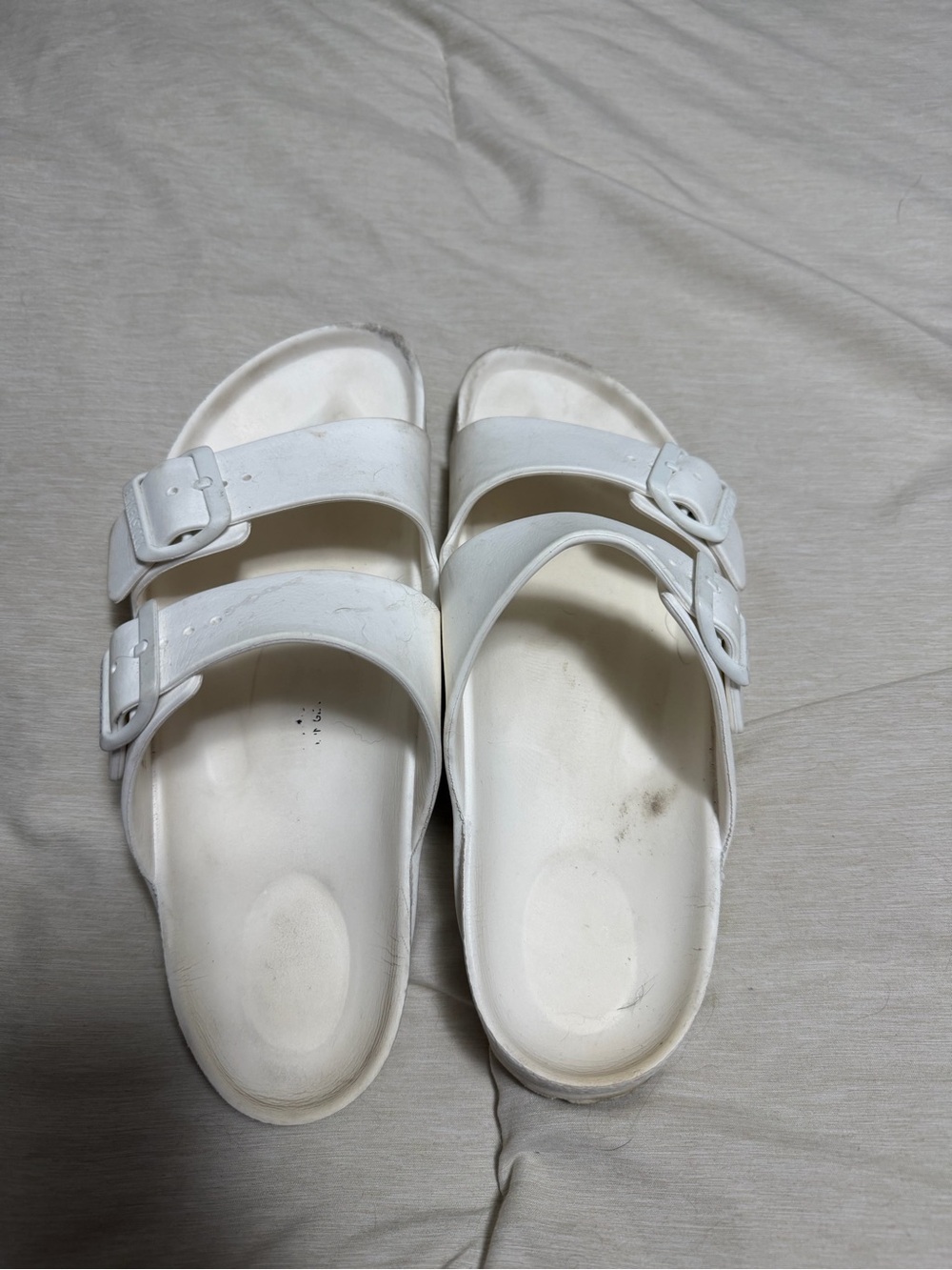 Birkenstocks White Double-Buckle Slide Sandals size 9
